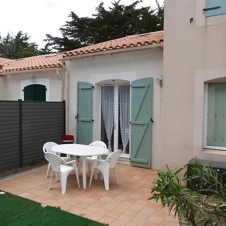 Noirmoutier : Maisonnette En Pres De La Plage, 5 Pers, Animaux Admis - Fr-1-823-81 بيت للعطل *